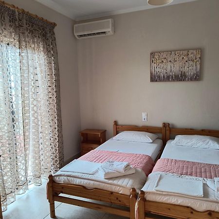 Kostas Christos Rooms อัมมูเดีย ภายนอก รูปภาพ