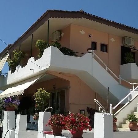Kostas Christos Rooms อัมมูเดีย ภายนอก รูปภาพ