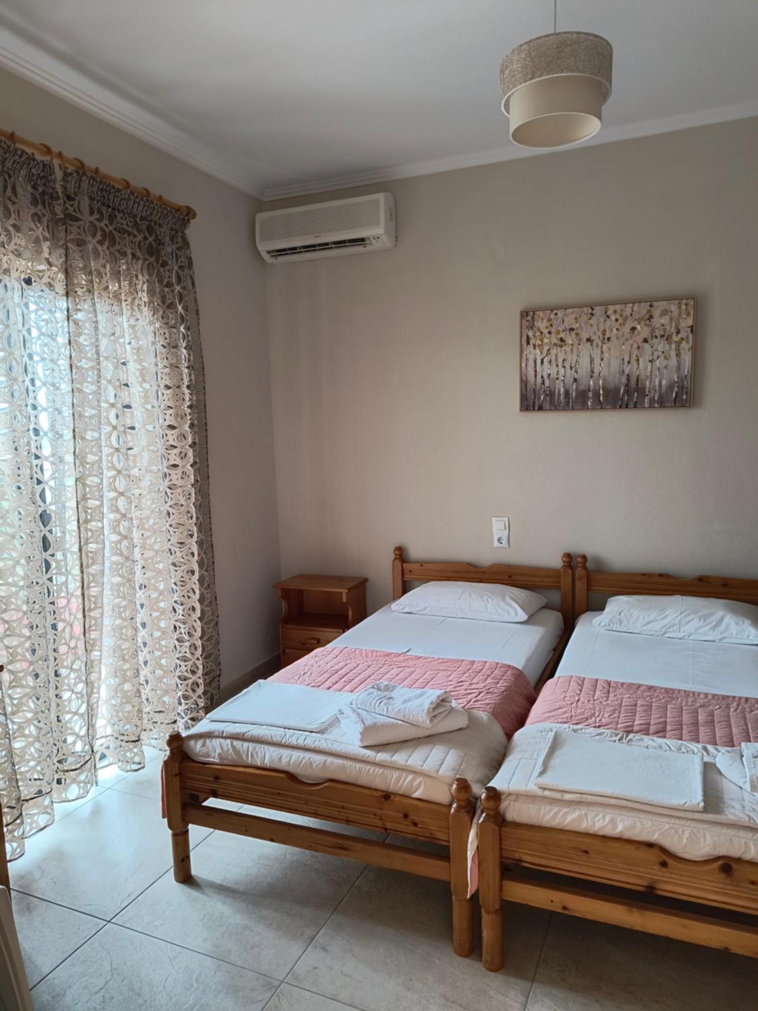 Kostas Christos Rooms อัมมูเดีย ภายนอก รูปภาพ