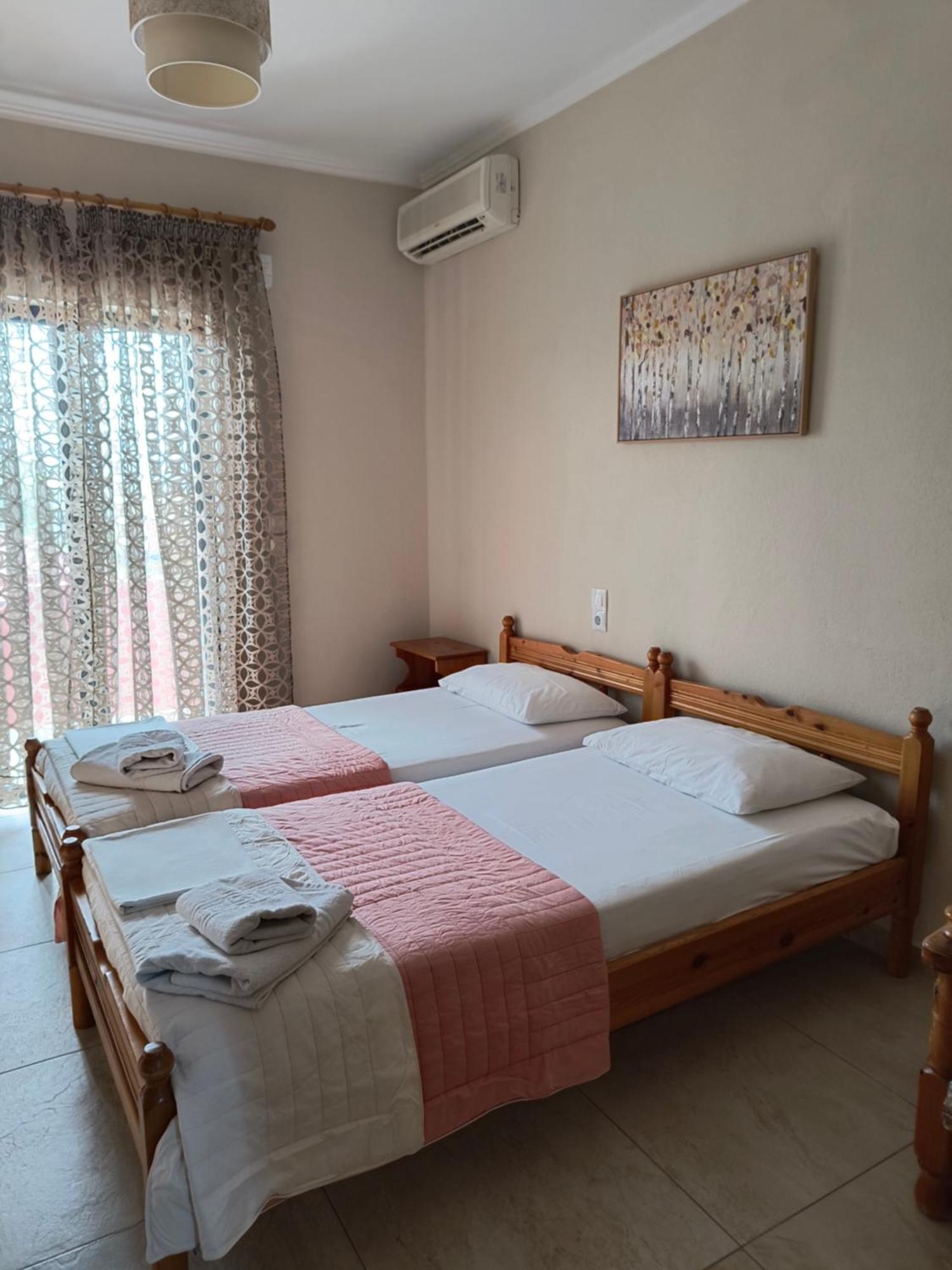 Kostas Christos Rooms อัมมูเดีย ภายนอก รูปภาพ