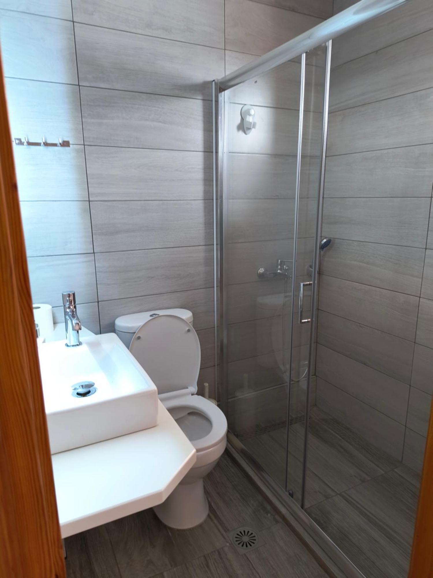 Kostas Christos Rooms อัมมูเดีย ภายนอก รูปภาพ